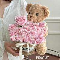 Kado Tahun Baru Boneka Beruang Teddy Plushie Bunga Awet Tahan Air Buatan Tangan dalam Buket Ember, Kado Ulang Tahun untuk Sahabat Wanita