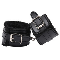 Menottes et attaches de cheville en cuir arc-en-ciel à boucle croisée, pour bondage et restraints érotiques