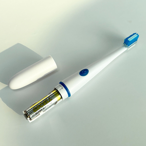 Cepillo de Dientes 2 en <span class=keywords><strong>1</strong></span> con Luz LED Azul para Blanqueamiento Óptico y <span class=keywords><strong>Limpieza</strong></span>, Microvibración, con Temporizador de 2 Minutos para Blanquear los Dientes - Product Image 6