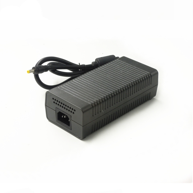 Transformador de voltaje constante incluido en plástico AC 220V DC 150W Fuente de alimentación 24V 6.25A SMPS
