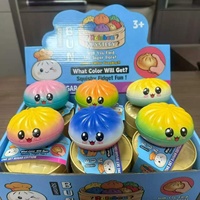 Lot de 12 Squishies Scintillants en Forme de Boulette, Boîte Mystère avec Jouet Anti-Stress Sensoriel en Forme de Pain Vapeur Pailleté pour Enfants