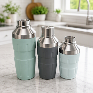 Coctelera Aislada de Acero Inoxidable de Doble Pared de 20 oz con Logotipo Personalizado - Product Image 2