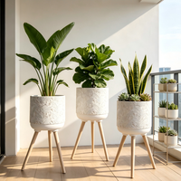 Ensemble de pots à plantes en fibre d'argile de 3 tailles, design minimaliste moderne avec pieds en bois naturel, utilisation intérieure/extérieure pour les plantes de la maison et du jardin