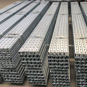 Profilé en U galvanisé HDG 1-5/8"x1-5/8" pour montage solaire (10 pieds) - Product Image 3