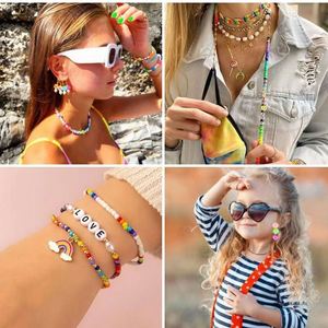 ชุดลูกปัดดินโพลิเมอร์และลูกปัดตัวอักษร 30 สี บรรจุในกล่องพลาสติก - Product Image 4