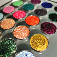 Palette de fards à paupières à paillettes pressées végétaliennes avec logo personnalisé Ombre à paupières caméléon scintillante en finition poudre Marque propre