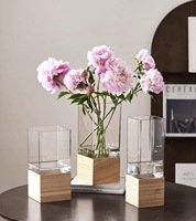 Vase zur Dekoration des Wohnzimmers, Blumenarrangement, Sturzsicher, Luxuriöser Transparenter Quadratischer Acryl-Blumeneimer, Hoher Rosenhalter