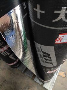 <span class=keywords><strong>Membrane</strong></span> d'étanchéité autocollante en bitume modifié SBS de 2 mm d'épaisseur, garantie de plus de 5 ans, surface en aluminium, respectueuse de l'environnement, anti-UV - Product Image 5