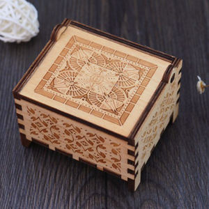 Boîte à <span class=keywords><strong>musique</strong></span> à liquidation sur divers thèmes personnalisée Boîte à <span class=keywords><strong>musique</strong></span> en bois populaire avec <span class=keywords><strong>musique</strong></span> personnalisée et cadeau design - Product Image 3