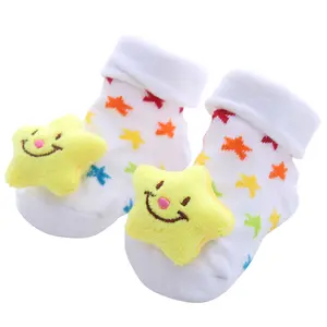 55 варианты для новорожденных, хлопковые носки для детей ясельного возраста с рисунком из мультфильмов детские Нескользящие носки-тапочки детские носки красивые куклы стерео, детские носки-тапочки с резиновой подошвой