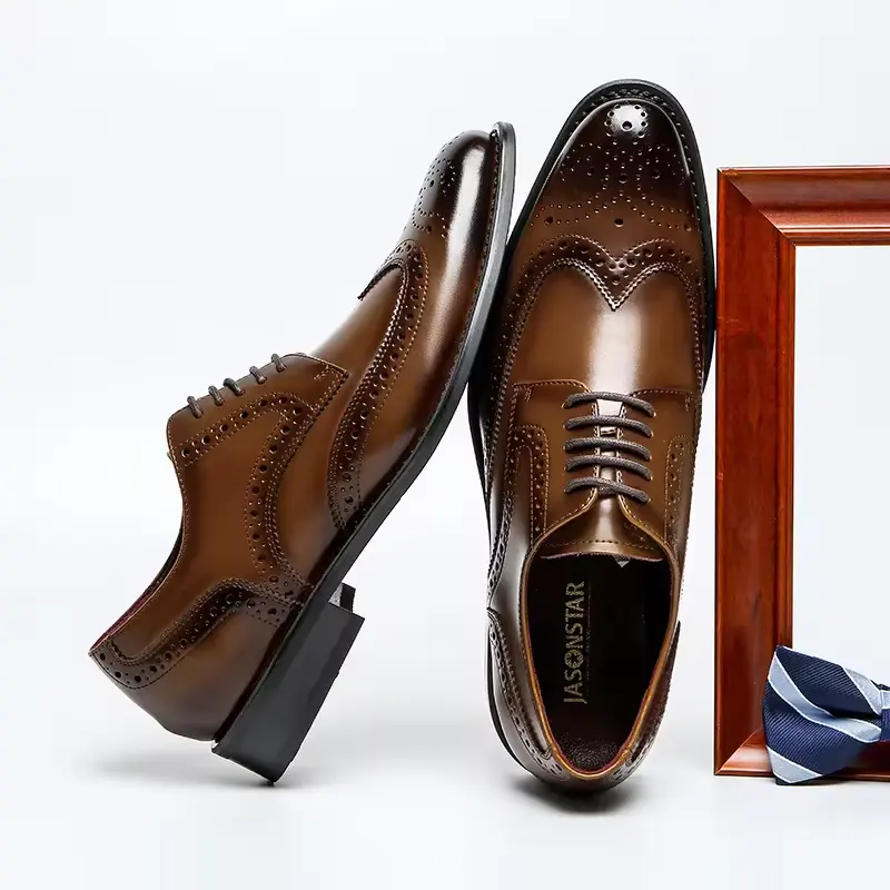 Sapatos de festa italianos sem gravata, sapatos de couro oxford para homens, sapatos de renda sem gravata, produtos de 2024