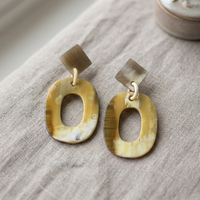 Pendientes Colgantes Infantiles Hechos a Mano con Cuerno de Búfalo de Color Natural, Ecológicos, Hechos en Vietnam, Regalo de Año Nuevo 2026