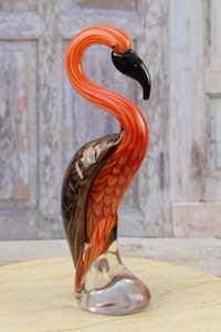 Figurine d'oiseau en verre soufflé à la main, plumes rouges orangées, bec noir, artisanat décoratif sur le thème des animaux - Product Image 2