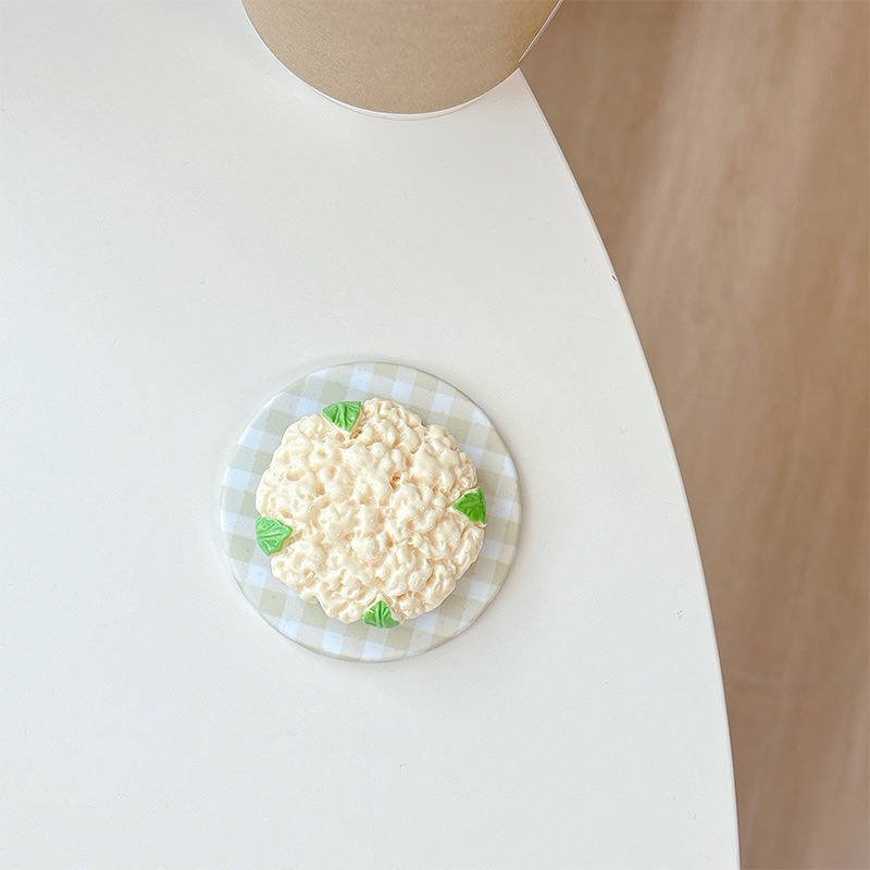 White - Broccoli
