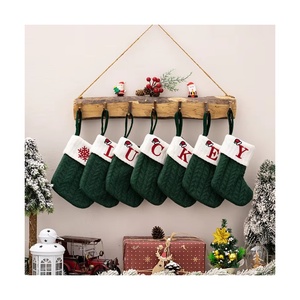 Nuevas Medias de Navidad Verdes Bordadas con el Alfabeto, Decoraciones Navideñas, Regalo Festivo, Adorno para el Árbol de Navidad, Medias Decorativas para el Hogar - Product Image 1