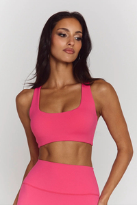 Conjunto de 2 piezas de top corto tipo racerback rosa de tela cepillada de doble cara y shorts de cintura alta, sin costuras, liso, para yoga y ropa deportiva para mujer. - Product Image 5