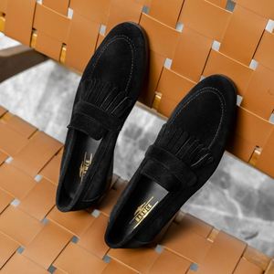 Zapatos Oxford de Hombre de Cuero Genuino de Primera Calidad Hechos a Mano y Personalizados para Negocios, Uso Diario y Ocasiones Casuales - Product Image 3