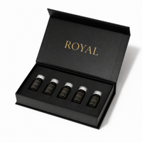 Boîte d'emballage en papier pliable noire personnalisée avec logo en feuille d'or et plateau d'insertion pour l'emballage de produits cadeaux