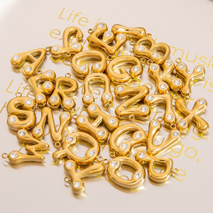 Pendentif alphabet en acier inoxydable avec zircone cubique pour la fabrication de colliers, formes variées, plaqué or, composants de bijoux - Product Image 1