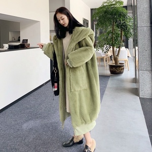 Cappotto Lungo in Finta Pelliccia di Zibellino con Cappuccio, Nuovo Stile Autunno-Inverno 2025, Bestseller alla Moda per Donne - Product Image 4