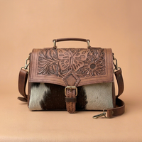 Tas Selempang Kulit Asli Tahan Lama dengan Ukiran Tangan, Motif Bunga Barat, Tas Selempang Bermotif Sapi, Kancing Tunggal