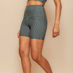 Pantalones cortos de motorista elásticos de cuatro vías hechos a medida, Sujetador deportivo de secado rápido que absorbe la humedad, conjuntos de ropa de Yoga - Product Image 2