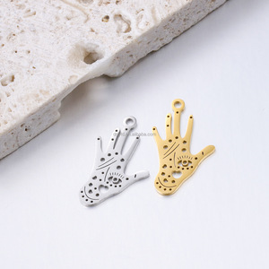 Amuletos de <span class=keywords><strong>Mano</strong></span> de Acero Inoxidable Personalizados con Ojo Turco, Regalos de Protección Significativos, Colgantes <span class=keywords><strong>Hamsa</strong></span> Personalizados para Creación de Joyería Única - Product Image 2