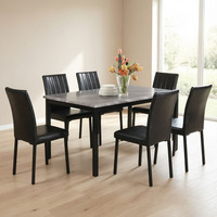 Ensemble de table à manger minimaliste en marbre avec 6 chaises en cuir PU à surpiqûres verticales pour une décoration intérieure contemporaine