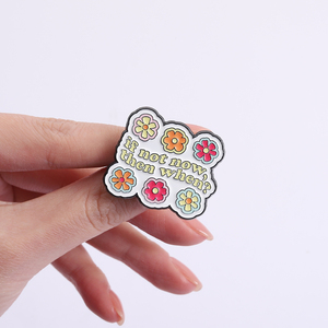 Spille Smaltate con Citazione Ispirazionale 'Have the Day You Deserve', Distintivi 'Squeeze the Day', Badge per Zaino, Gioielli Regalo - Product Image 4