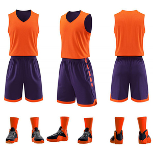 Commande en gros d'uniformes de basket-ball personnalisés imprimés, ensemble de maillots et shorts légers anti-transpiration pour l'entraînement des équipes professionnelles - Product Image 5