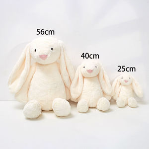 Juguete de Conejo de Peluche Súper Suave con Relleno de Algodón PP, Diseño Bordado, Alivio del Estrés para Pascua - Product Image 6