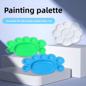 Paleta de Pintura Acrílica y Gouache para Niños, Diseño de Pequeños Pies y Flores de Ciruelo, Plástico, 11 cm x 8.5 cm - Product Image 1