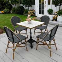 Table basse d'extérieur en rotin synthétique PE français, cadre en aluminium, tissage en vigne PE, table rectangulaire de restaurant bistrot et ensemble de chaises