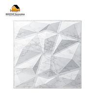 Autocollant mural dimensionnel Panneau 3D blanc Panneau mural en PVC Diamant PVC Décoration murale 3D Panneau mural pour intérieur