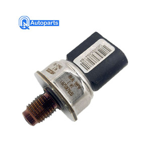 <span class=keywords><strong>Q</strong></span> Sensor de presión de combustible de alta presión automotriz 55PP2701 059130758J 55PP27-01 Compatible VW TOUAREG 2007-2012 <span class=keywords><strong>Audi</strong></span> 2006-2015 - Product Image 1
