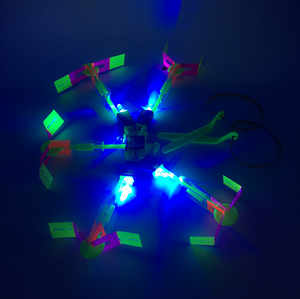 Venta caliente LED Light up Elastic Powered Amazing Slingshot Rubber Band Flying Helicóptero - Product Image 6