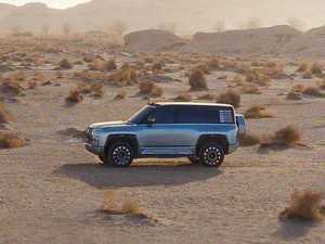 2026 yangwang U8Car สี่มอเตอร์ไดรฟ์มองขึ้น U8 180กม. reev ไฮบริดรถยนต์ไฟฟ้า SUV 1100hp ใหม่ BYD yangwang U8 - Product Image 4