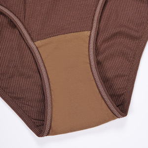 Ropa interior deportiva de hilo europeo y americano para mujer, calzoncillos con estampado de letras de cintura baja, entrepierna de algodón puro, transpirable, Lift Fitne - Product Image 5