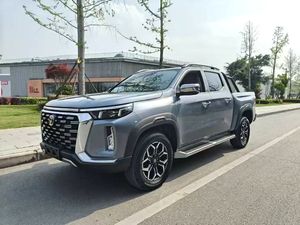 Camioneta Changan <span class=keywords><strong>Hunter</strong></span>/F70 2.0T Diésel 2/4WD Automática Usada 2022/2023 con Techo Solar, Asientos de Cuero y Volante a la Izquierda para África Occidental - Product Image 2