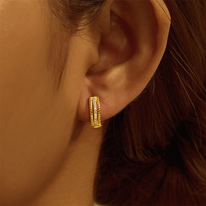 Pendientes de Aro Trenzados de Plata de Ley S925 CANNER, Joyería Chapada en Oro de 18K con Circonitas, Pendientes de Aro Gruesos Trenzados para Mujer - Product Image 6