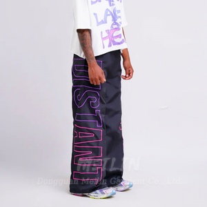 Pantalones de nailon para hombre con logo bordado de poliéster, cintura elástica y diseño de patchwork - Product Image 6