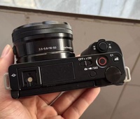 Appareil photo Vlog 4K Sony ZVE10 d'occasion avec objectif 16-50mm, 90% neuf, haute qualité, capteur CMOS APS-C, monture E, carte SD