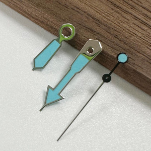 Dernière conception de la série de plongée, accessoires de montre à aiguilles multicolores, vert lumineux - Product Image 5