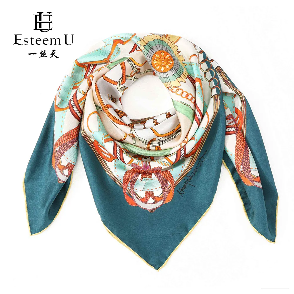 Sciarpa di seta 2023 di lusso di design coreano 100% sciarpe estive quadrate eleganti e morbide per le donne hijab bandana