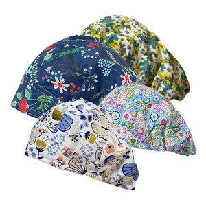 Venta caliente sala <span class=keywords><strong>de</strong></span> operaciones <span class=keywords><strong>enfermera</strong></span> quirúrgico tejido Bouffant Cap sombrero con botones moda impreso trabajo Scrubs para cabello largo - Product Image 1