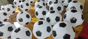 Lampe de Football moderne à Led pour la <span class=keywords><strong>coupe</strong></span> <span class=keywords><strong>du</strong></span> <span class=keywords><strong>monde</strong></span> au Qatar, avec télécommande, 7 couleurs changeantes, pour les fêtes, les Clubs d'événements et les Clubs, nouveau produit, <span class=keywords><strong>2022</strong></span> - Product Image 2