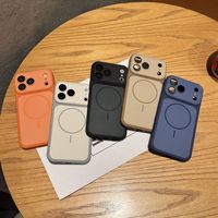 Coque de protection antichoc 3D mate magnétique effet seconde peau anti-collision pour Apple iPhone 17 Pro Max