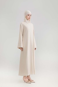 मामूली सुरुचिपूर्ण सरल मुस्लिम महिला v-गर्दन की टखने की लंबाई वाले कपड़े - Product Image 3