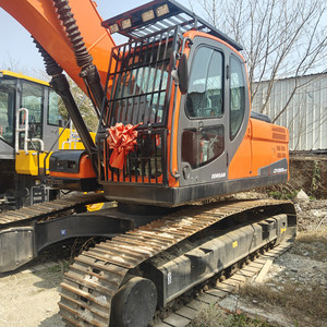 ราคาโปรโมชั่น รถขุดตีนตะขาบ Doosan DX225 ใหม่ พร้อมเครื่องยนต์ เกียร์ และปั๊ม-กำลังไฟ 125 กิโลวัตต์ ความจุบุ้งกี๋ 1.05 เมตร สำหรับงานก่อสร้าง - Product Image 3