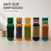 Chaussettes antidérapantes avec semelle en silicone pour yoga, trampoline, pilates, chaussettes de sport pour femmes, hommes, enfants, adultes, en coton, vente en gros, OEM, personnalisées